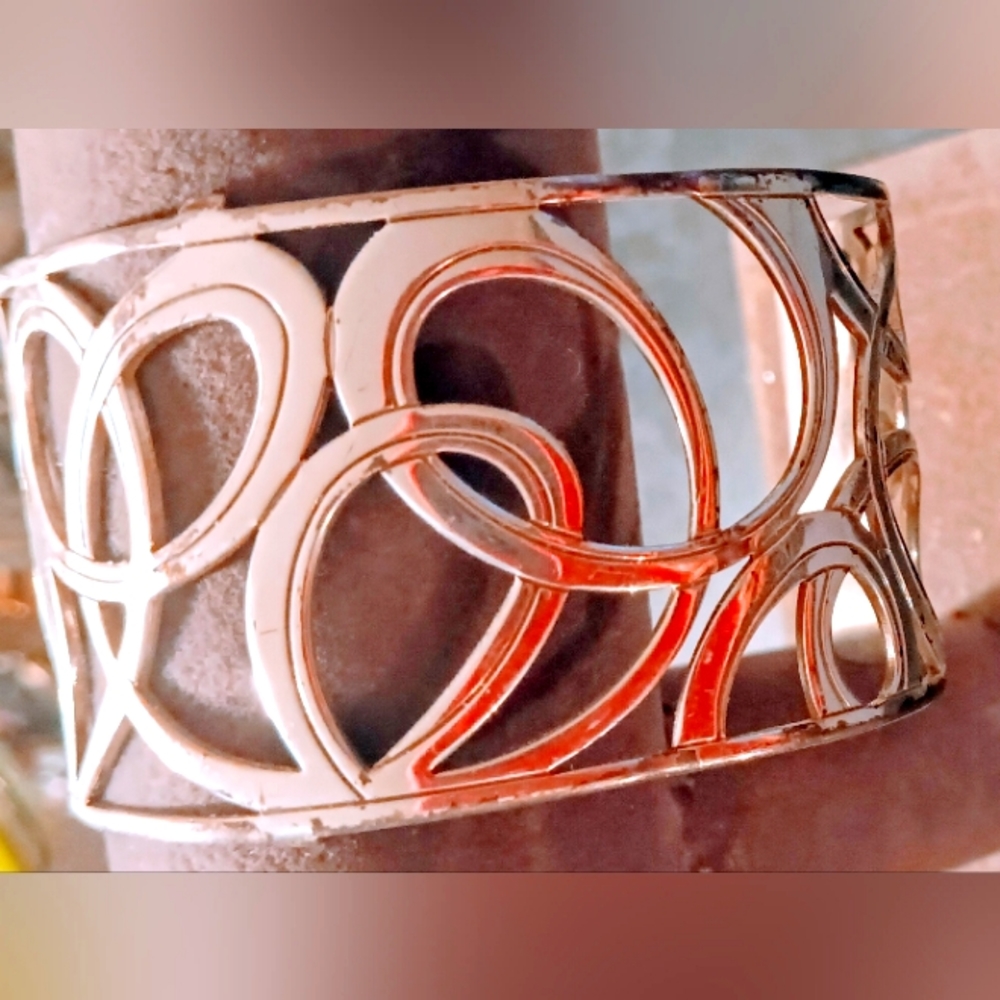 Brighton Silvertone Swirl pattern design Bracelet.